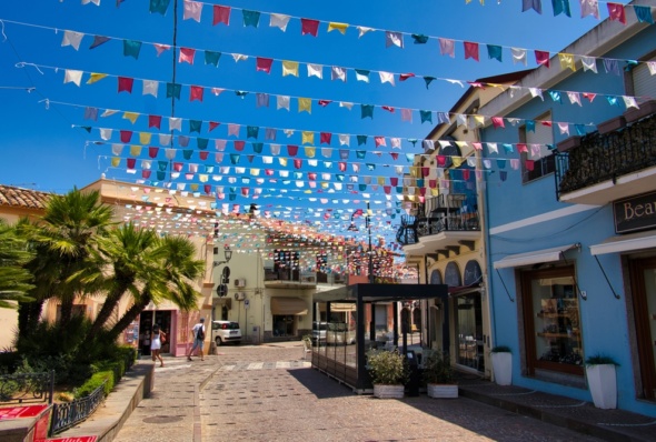 Pula Sardinien: Das Tor zur Antike und den Traumstränden des Südens