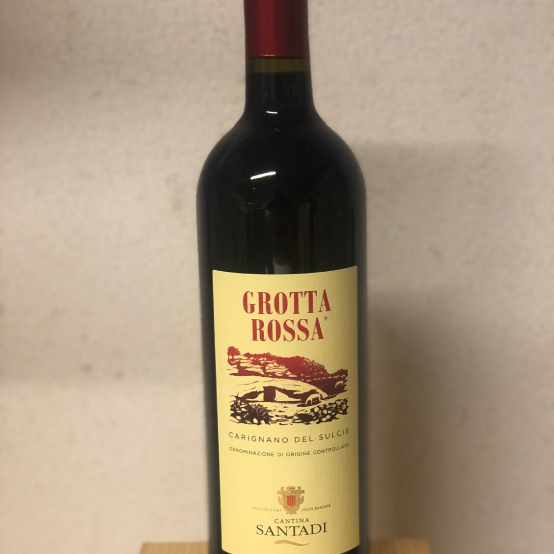 Grotta Rossa, Carignano del Sulcis, DOC