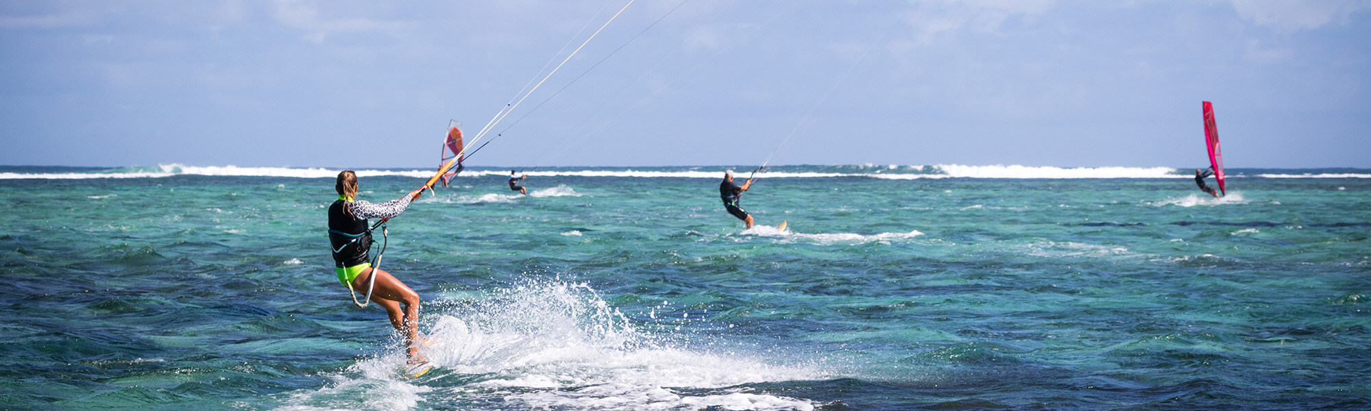 sardinien-aktivitaeten-kitesurfen