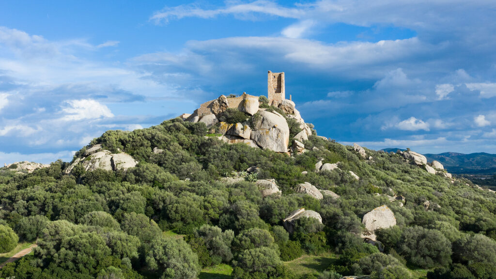 Das Castello die Pedres in der Nähe von Olbia