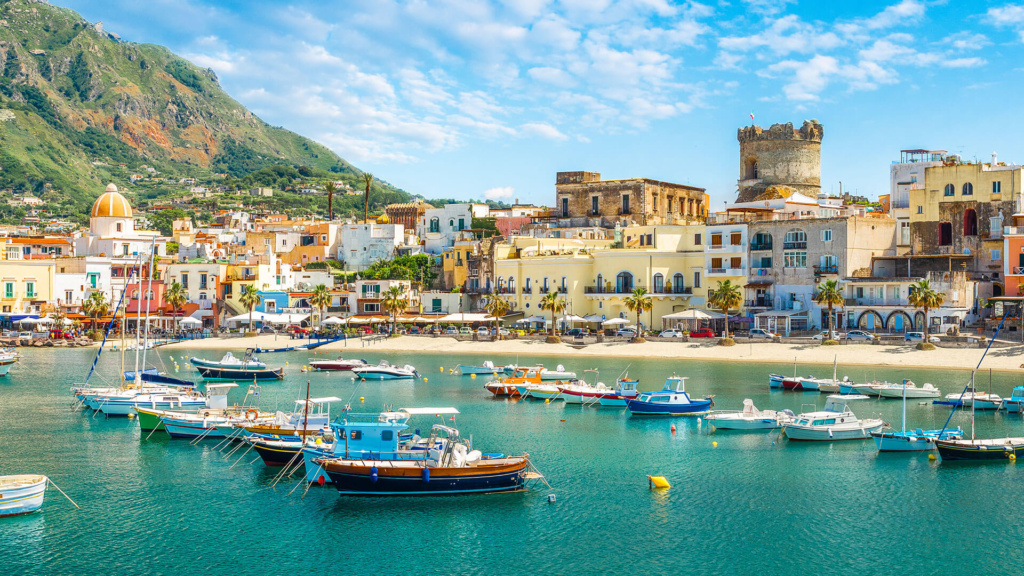 Chiaia Beach in Forio auf Ischia