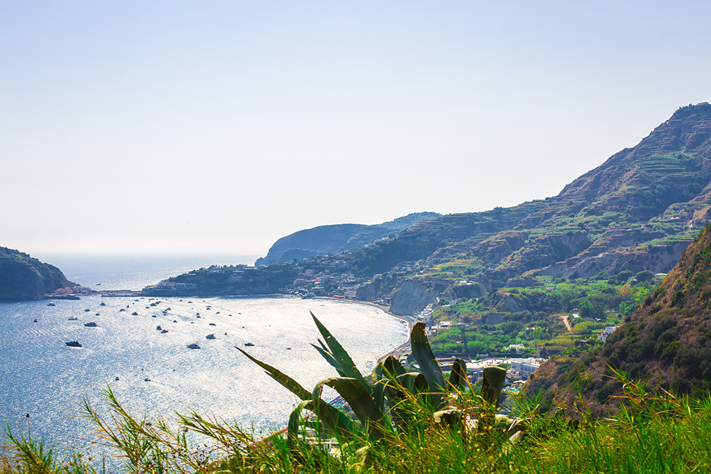 Wandern mit Ausblick auf Ischia